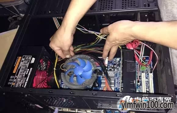win10ϵͳ���Կ����˻���ĻҲ�Ǻ�������ô�죿