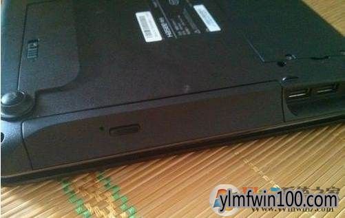 win10系统加装固态硬盘及双硬盘启动的设置方法