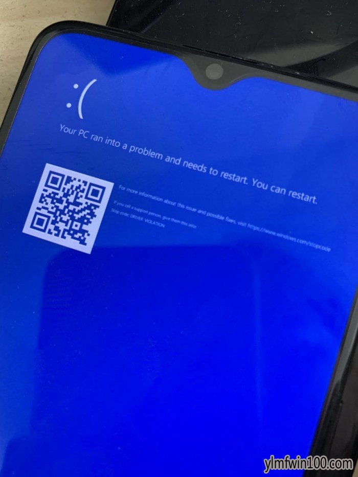 水滴屏手机移植Windows 10后画面亮了